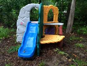 Freecycle Kids outdoor play structure Outdoor Play Morrisville Outdoor Play Morrisville Freecycle Kids outdoor play structure