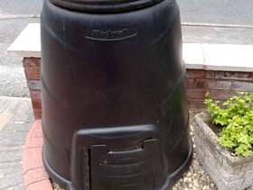Freecycle Compost Bin