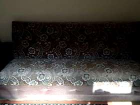Freecycle 2 x settees 3 seater