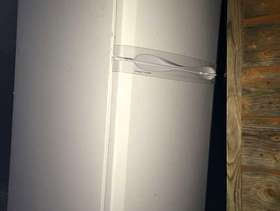 Freecycle Broken fridge freezer