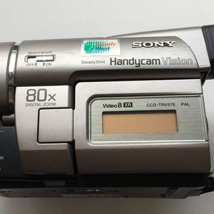Sony Handycam CCD-TRV57E 8 Manuels