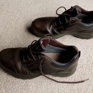 ladies leather walking shoes