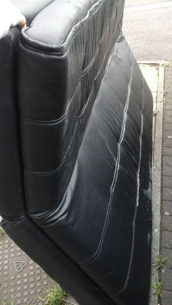 FreelyWheely Black Faux leather Double sofa bed