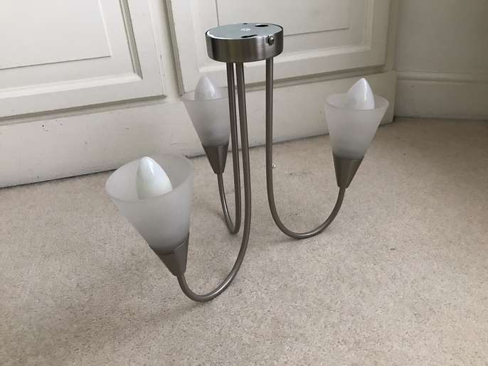 FreelyWheely: Bedroom light fitting