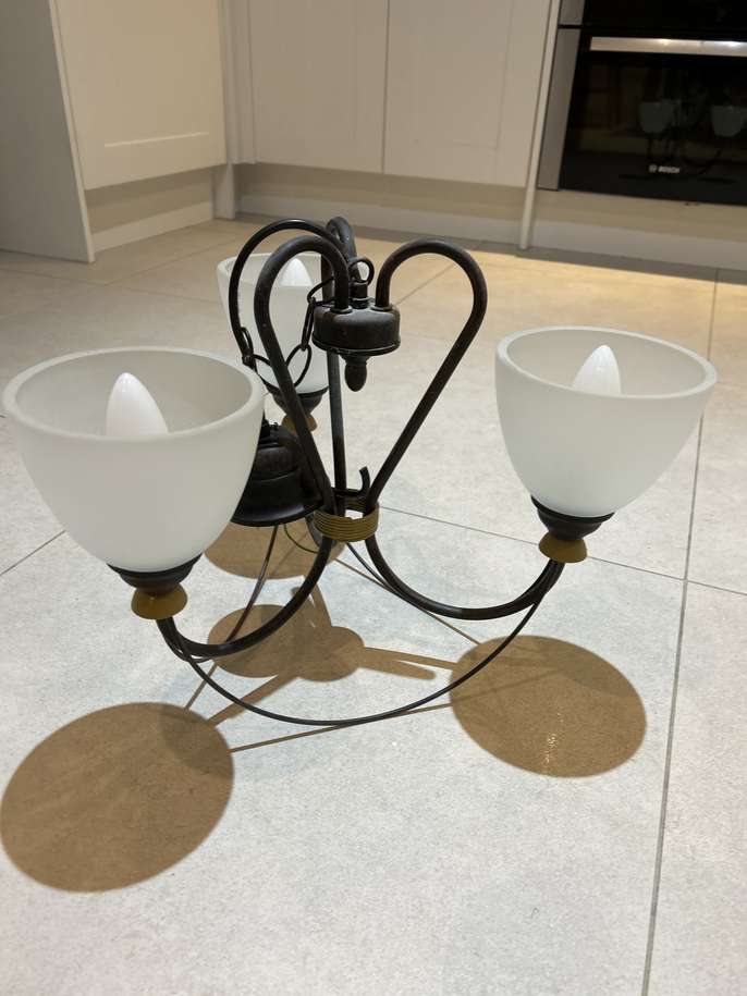 FreelyWheely Chandelier Light Fittings