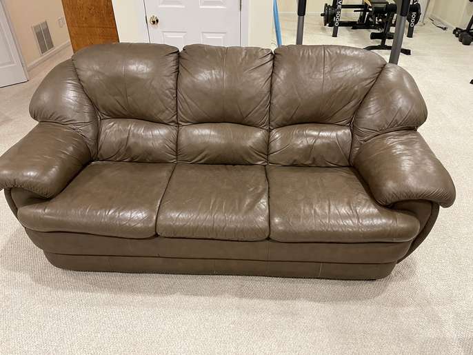 FreelyWheely Used Brown Leather Sofa, Loveseat and Ottoman