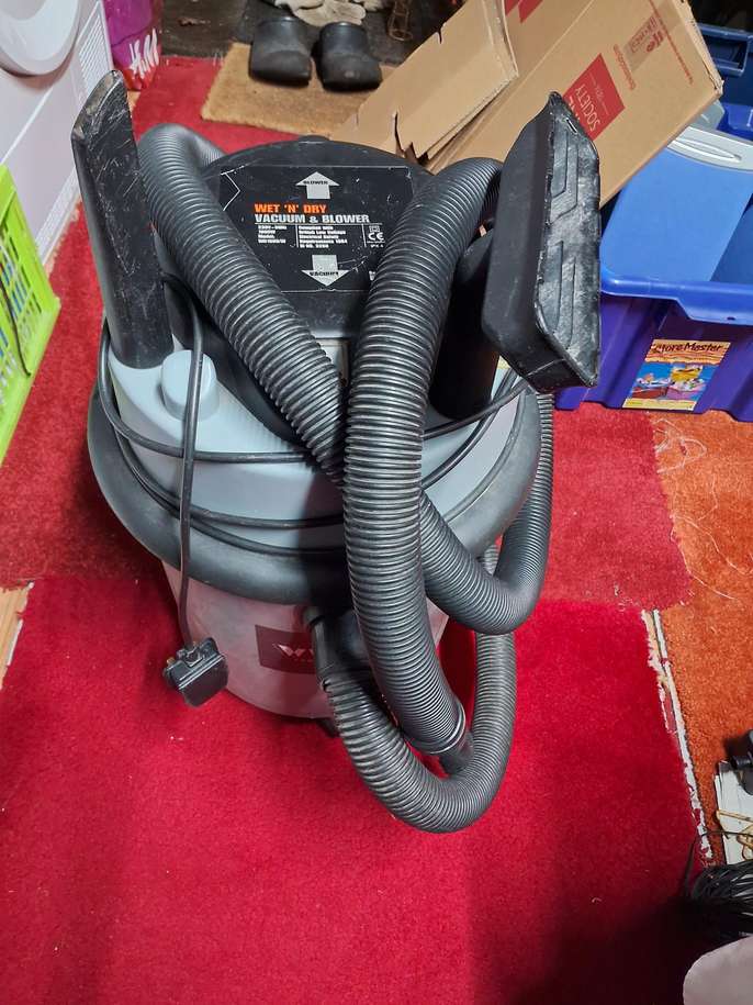 FreelyWheely Wickes Wet and Dry Vacuum/Blower