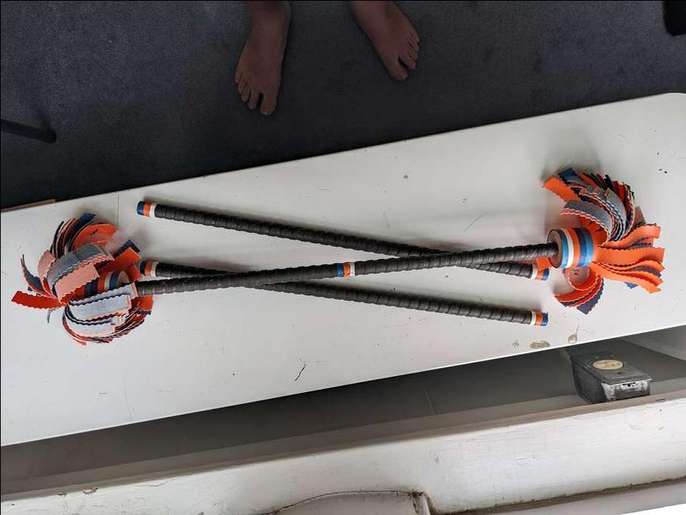 FreelyWheely Juggling Sticks