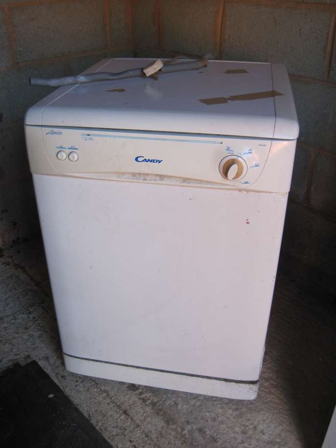 FreelyWheely Candy dishwasher model cd 622