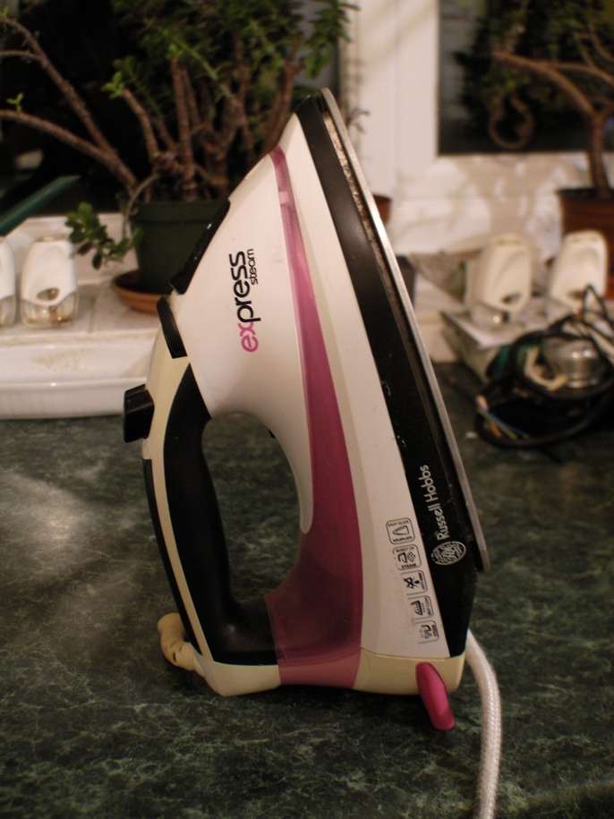 FreelyWheely Russel Hobbs steam express iron