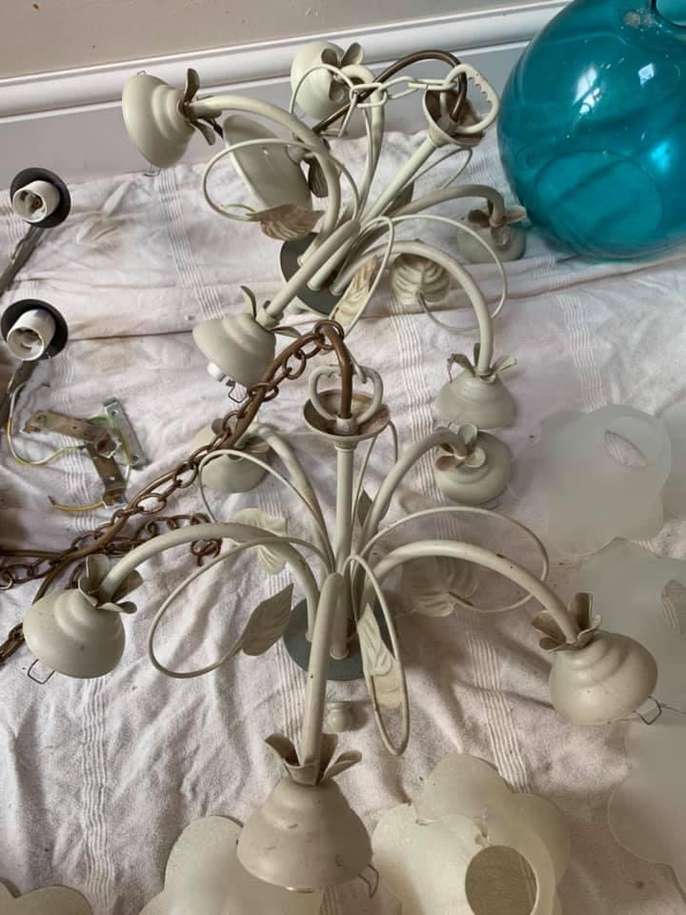 FreelyWheely Light fittings and shades