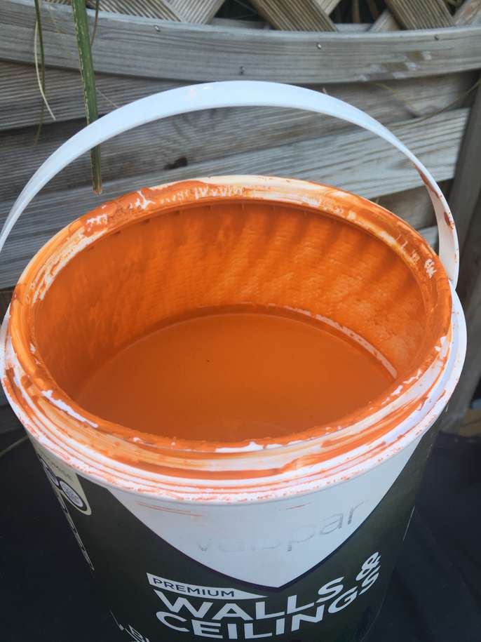 FreelyWheely 5L Tin of Valspar Emulsion