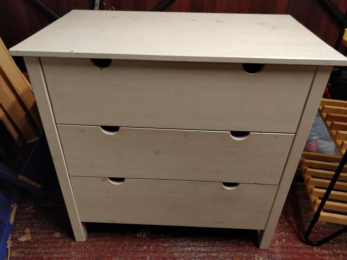 FreelyWheely IKEA Hemnes 3 drawer chest of drawers.