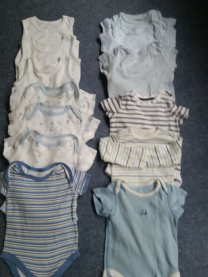 FreelyWheely Baby Clothes 0 to 3 months.