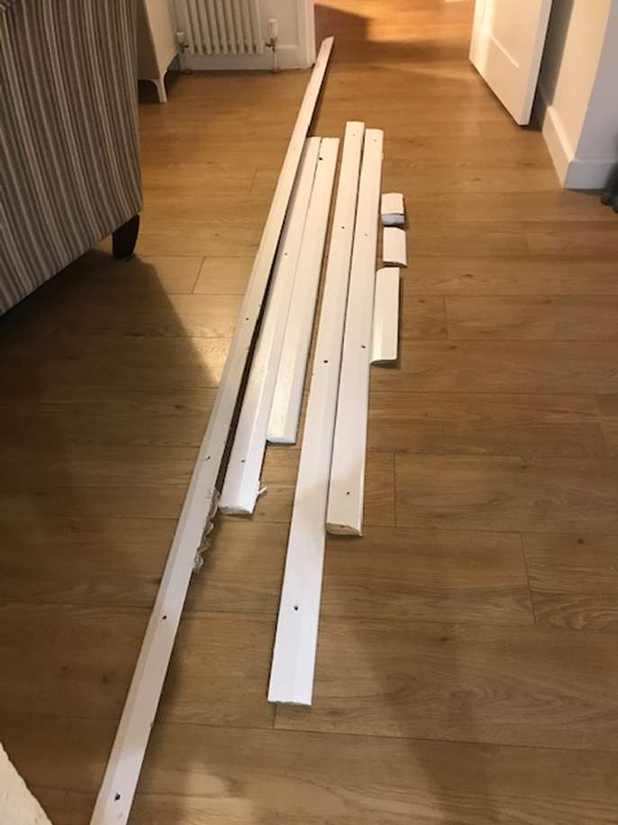 FreelyWheely FREE Used White Painted Wood Skirting board