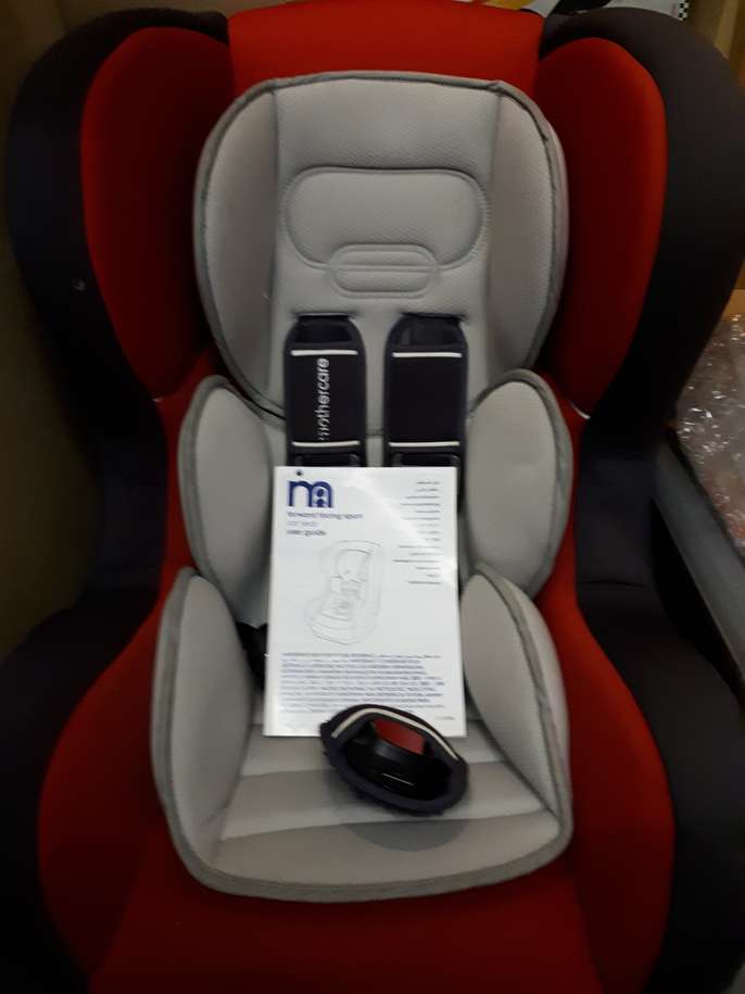 9kg to 18kg car seat age Clearance