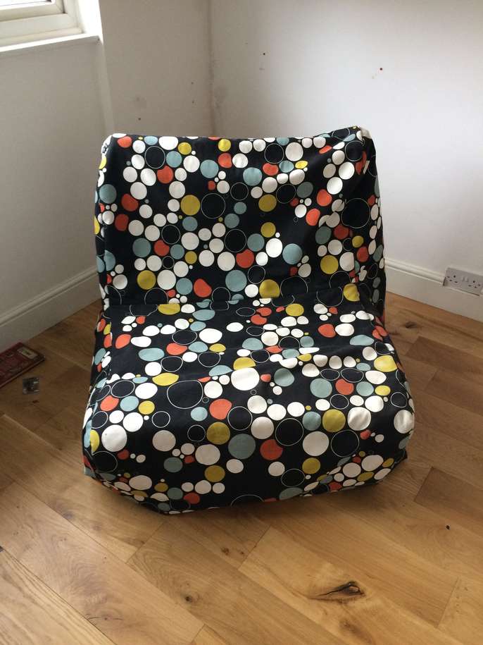 FreelyWheely Ikea pull out bed chair with cover no mattress