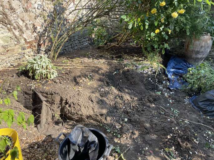FreelyWheely TOP SOIL from raised beds bagged and ready for collection