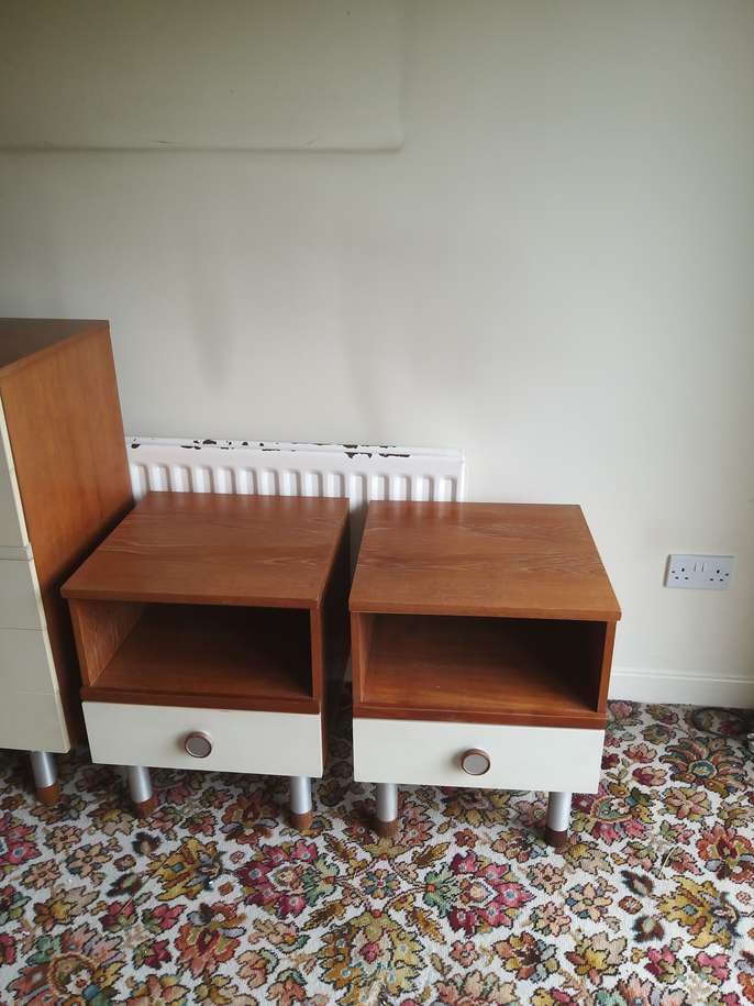 FreelyWheely Chest of drawers/bedside tables