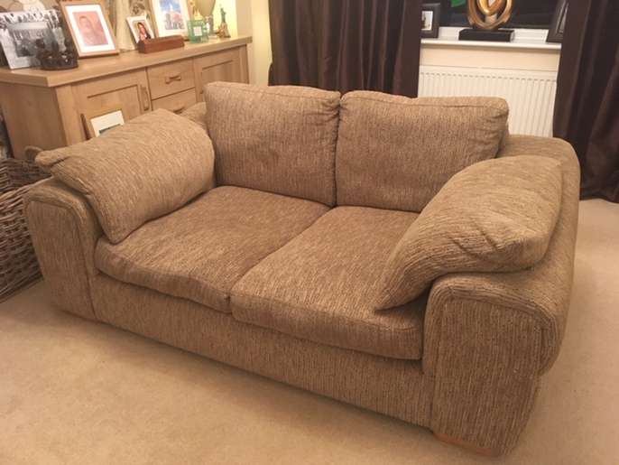 FreelyWheely Leekes 2 seater sofa