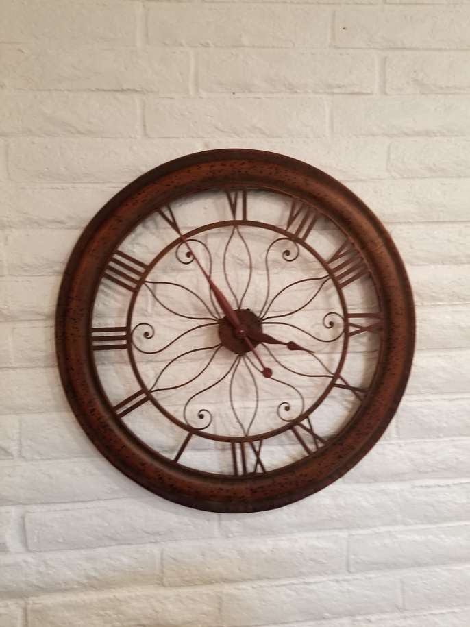 FreelyWheely Rustic Metal clock