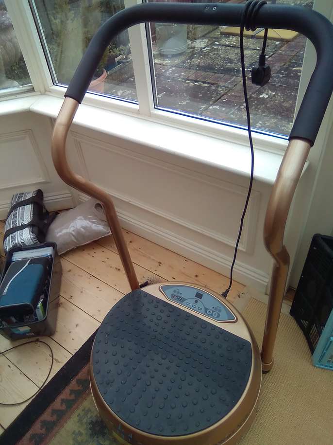 FreelyWheely Vibroplate (Medicarn brand)