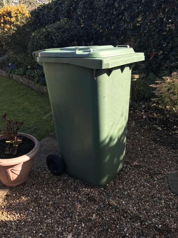 FreelyWheely Wheelie bin