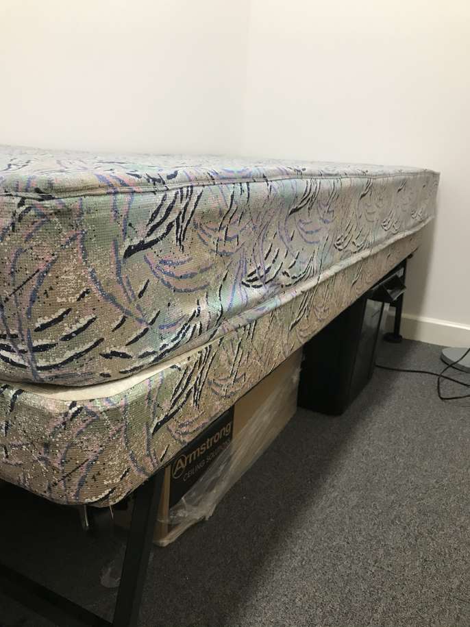 FreelyWheely Used Single Bed 174 cm x 75 cm