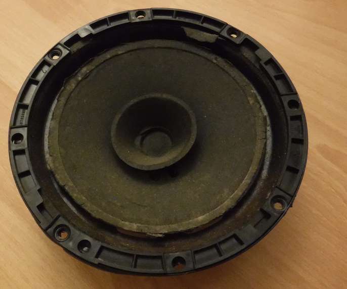 FreelyWheely Large Car Speaker