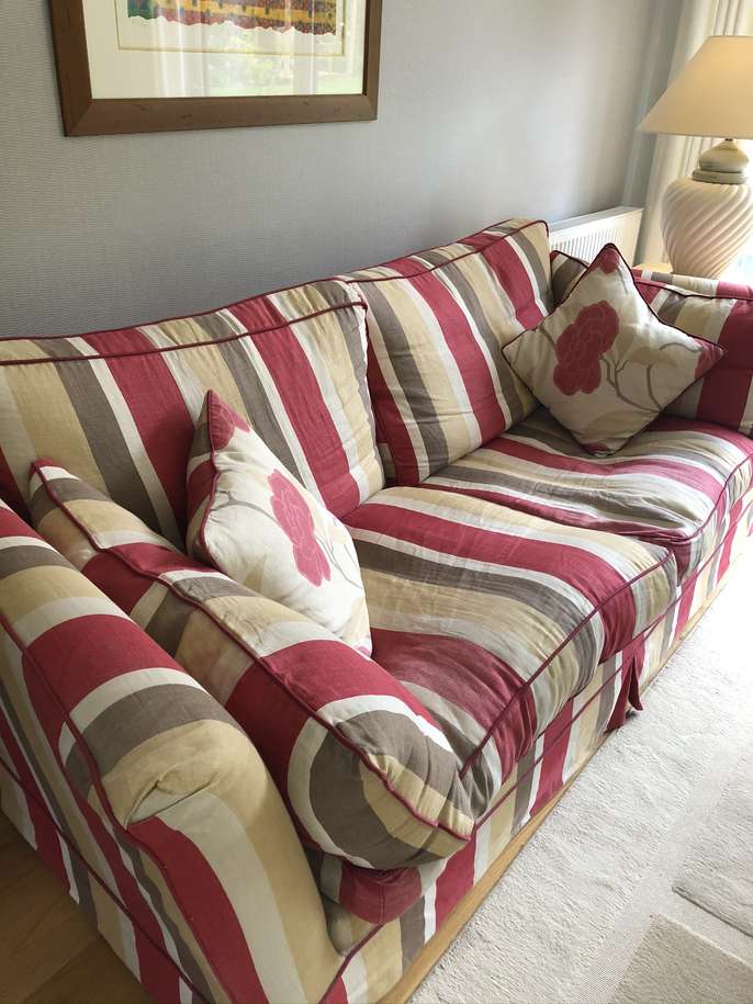 FreelyWheely Sofa FREE Collection only