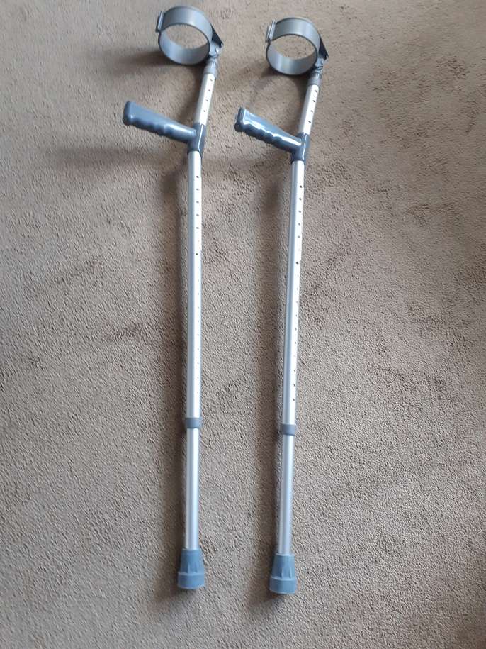FreelyWheely Pair of crutches.