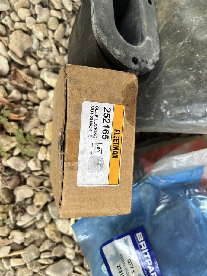 FreelyWheely: Land rover parts