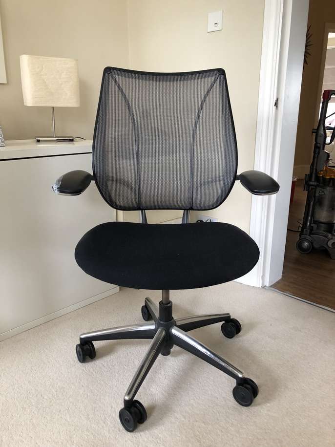 FreelyWheely Desk chair