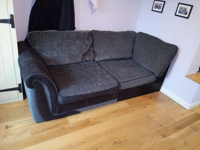 FreelyWheely 2 Person DFS Sofa