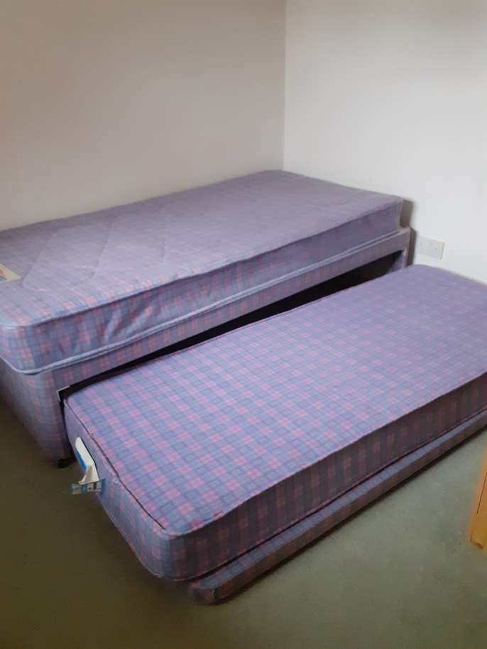 FreelyWheely Single Bed with additional bed underneath