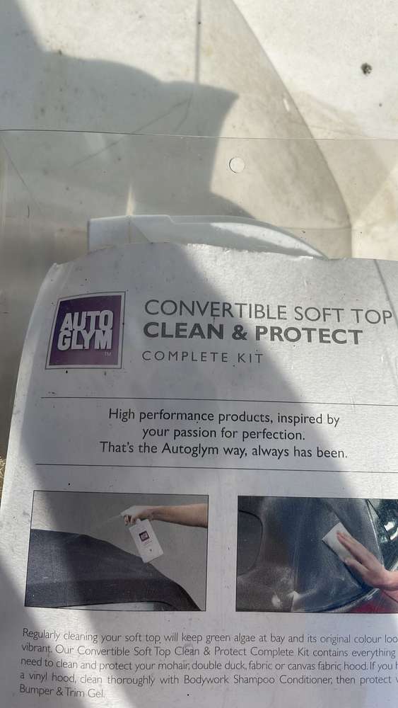 FreelyWheely Convertible roof cleaner