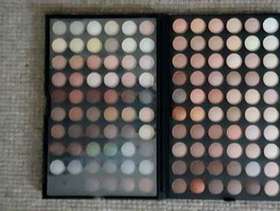 Freecycle La Roc 120 Natural Tones Eye Shadow Palette