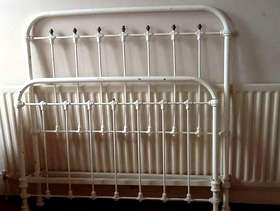 Freecycle Victorian 4foot iron bedstead