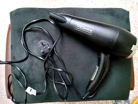 Freecycle Hairdryer Tresseme Salon length cord
