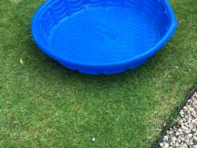 Freecycle Paddling pool