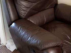 Freecycle Lovely reclining sofa