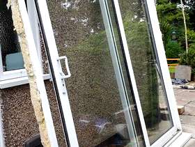 Freecycle Double glazed Sliding Doors with Keys