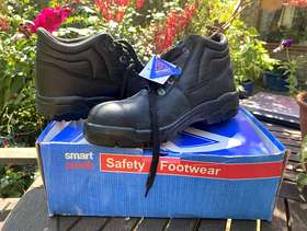Freecycle Safety Shoes