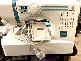 Freecycle Sewing machine