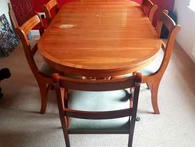 Freecycle Dining table and chairs