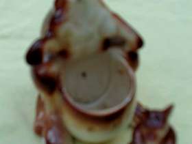 Freecycle Kangaroo salt & pepper pots set