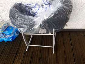 Freecycle Moses Basket and Stand