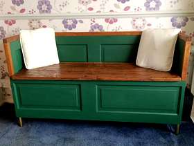 Freecycle Bench with storage / shoe bench
