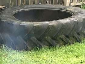 Freecycle Large tractor tyre