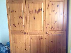 Freecycle Large wooden wardrobe in good condition.